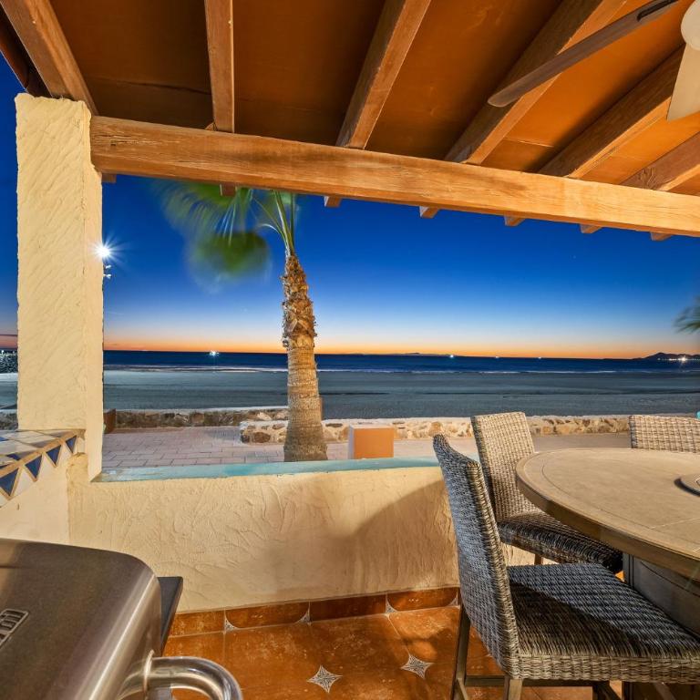 Las Gaviotas 2BR 2BA Ocean View 1st FL- 413 - Apartamento - 24