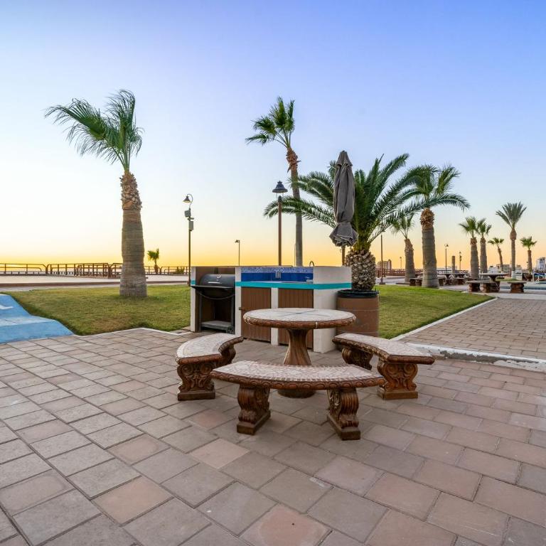 Las Gaviotas 2BR 2BA Ocean View 1st FL- 413 - Apartamento - 54