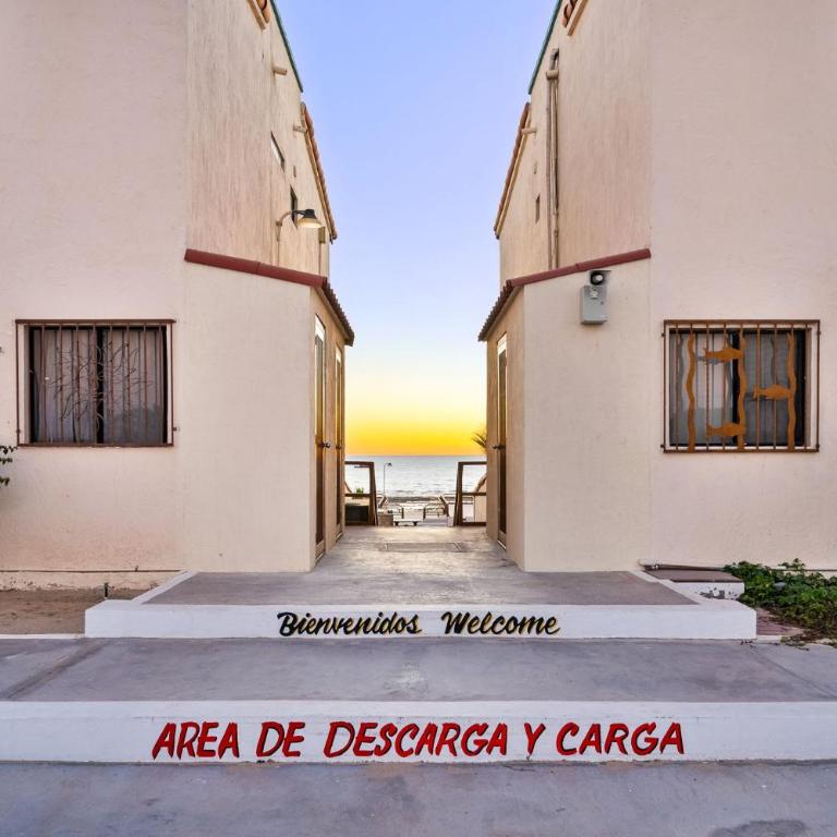 Las Gaviotas 2BR 2BA Ocean View 1st FL- 413 - Apartamento - 61
