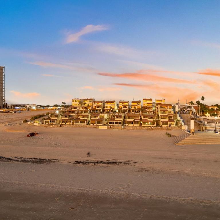 Las Gaviotas 2BR 2BA Ocean View 1st FL- 413 - Apartamento - 68