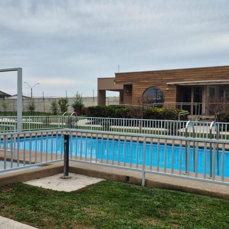 Departamento a pasos del Mall Plaza Maule de 3Dor Condominio Vista San Miguel - Three-Bedroom Apartment - 1