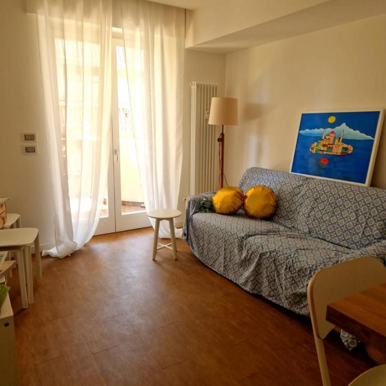 Laura Home- 1 min dalla spiaggia 10 min dal centro - One-Bedroom Apartment - 1