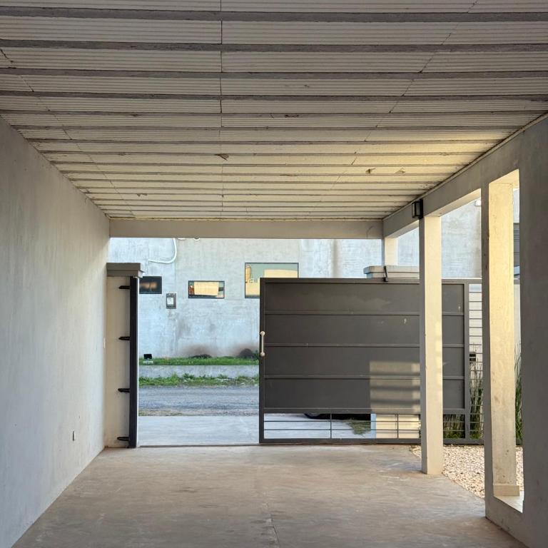 Casa familiar en City Bell - Casa con 1 dormitorio - 16