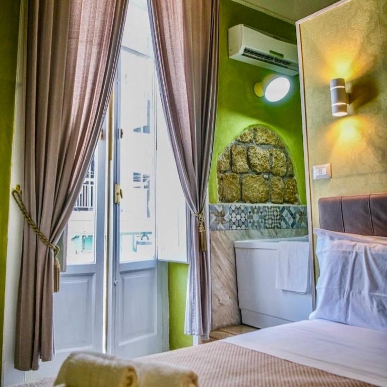 Le suite Vomero - Two-Bedroom Apartment - 11