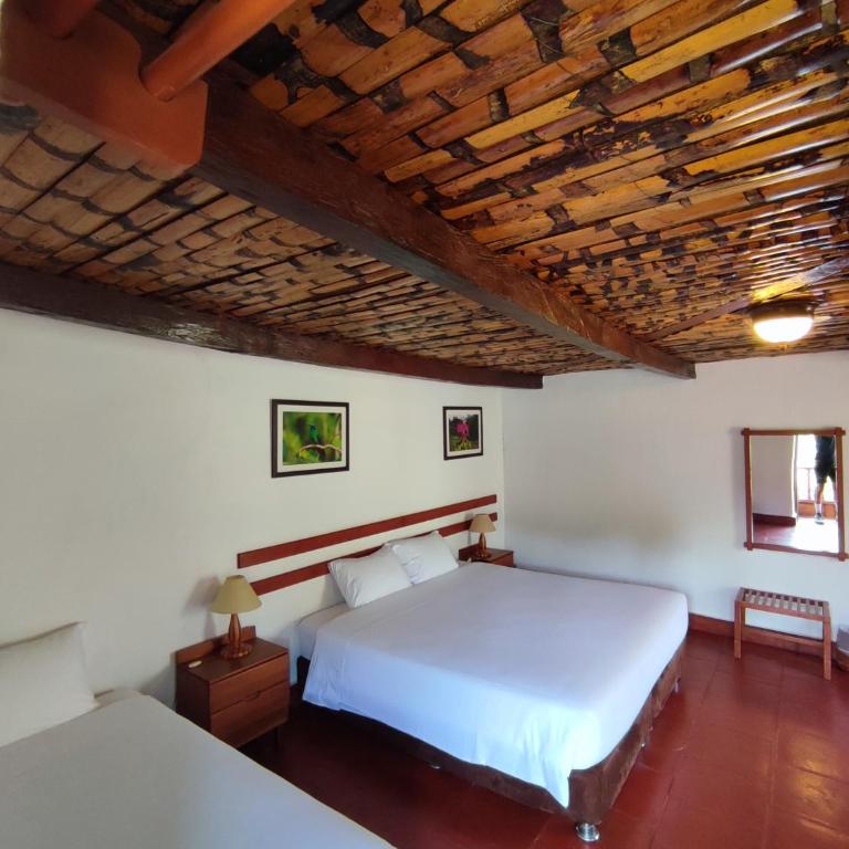 Hotel Fundo Achamaqui - Comfort Quadruple Room - 3