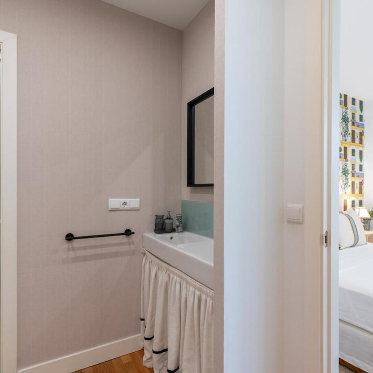 TBajo Apartamento Familiar Centro Sevilla - Apartamento de 3 dormitorios - 42