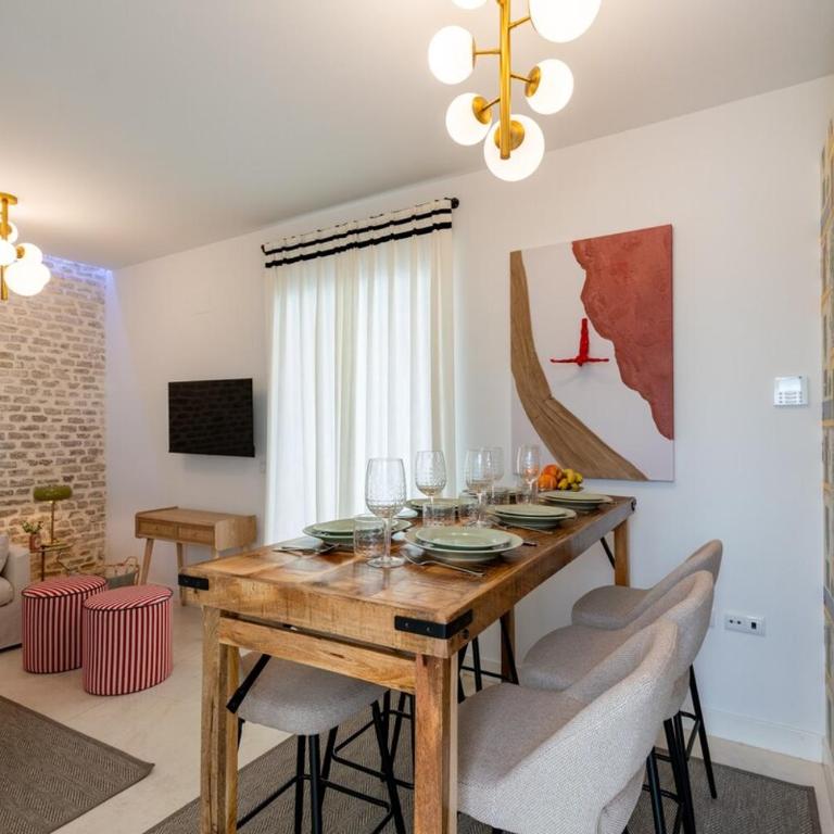 TBajo Apartamento Familiar Centro Sevilla - Apartamento de 3 dormitorios - 48