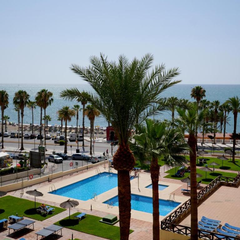 Aloha Playa Trébol - One-Bedroom Apartment with Sea View and Terrace - 1