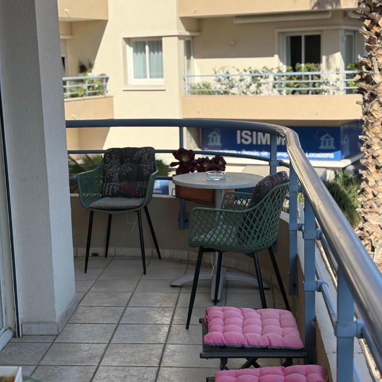 Magnifique emplacement pour ce joli f3 - Two-Bedroom Apartment - 15