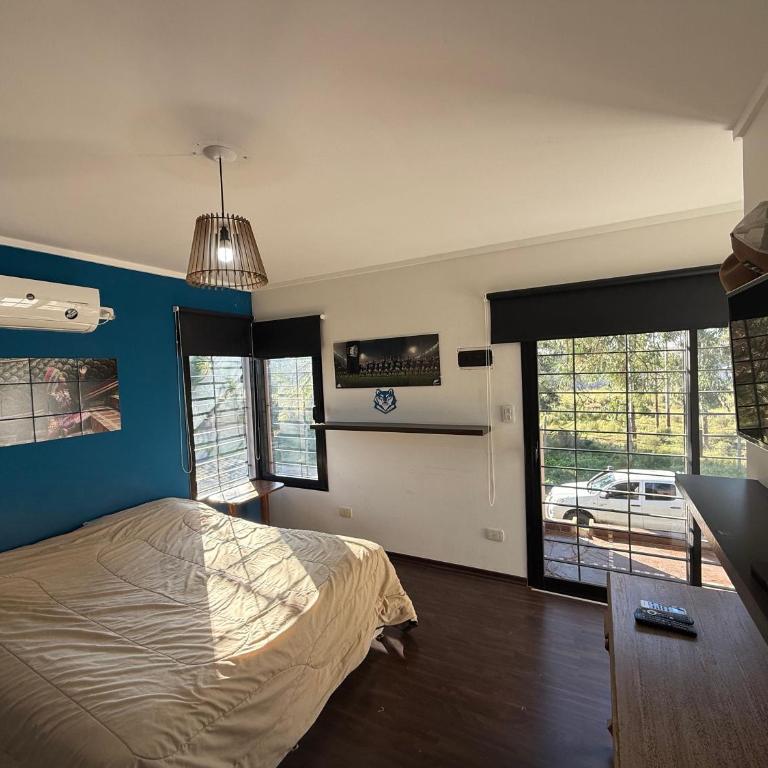 Quinta en City Bell - Three-Bedroom House - 11