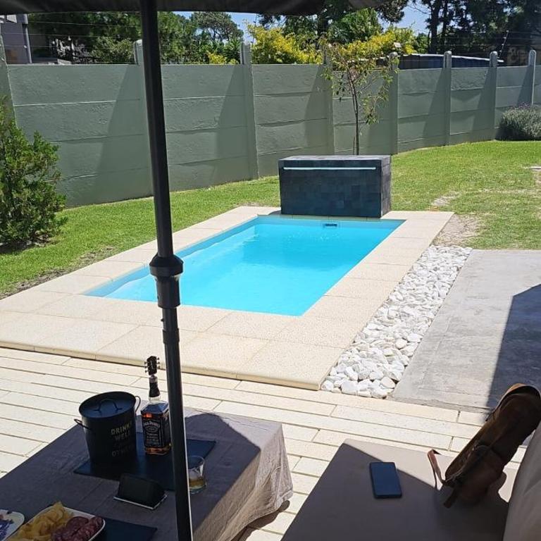 Portal del Este - Two-Bedroom House - 16
