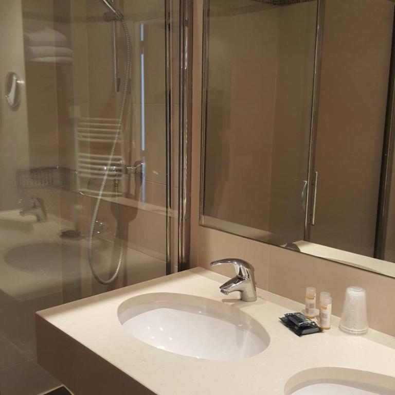 Hôtel Renoir Montparnasse - Chambre Simple - 3