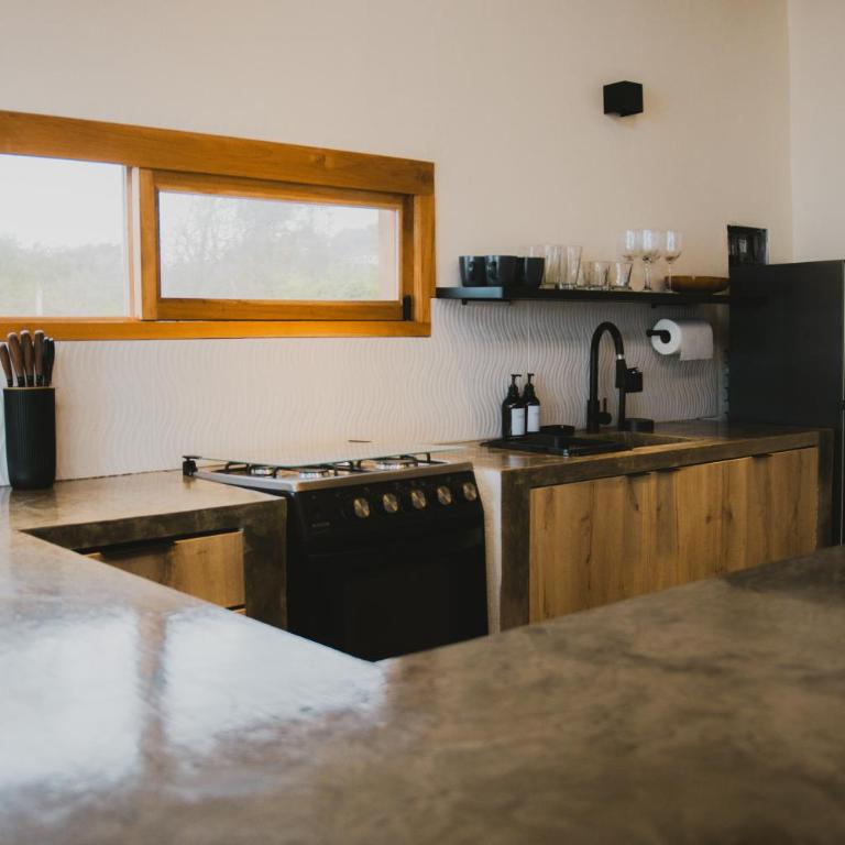 Idilio Beach Apartments - Two-Bedroom Apartment with Sea View - 8