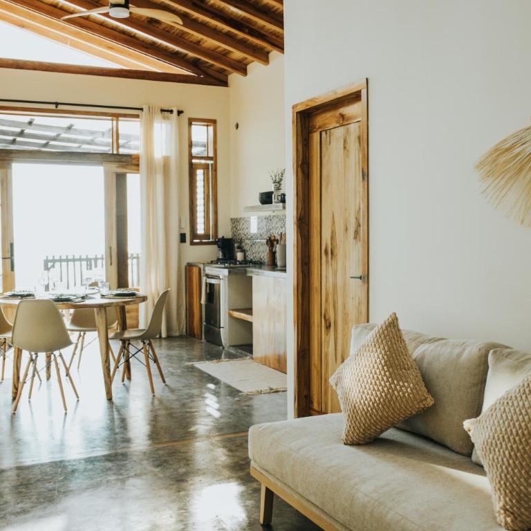Idilio Beach Apartments - One-Bedroom Apartment - Oceanfront - 10