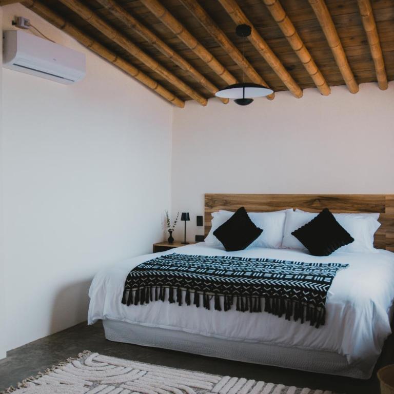 Idilio Beach Apartments - Two-Bedroom Apartment with Sea View - 15