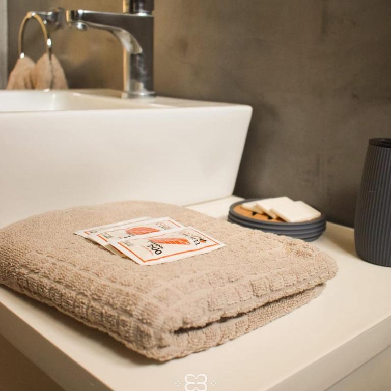 Casa con piscina en City Bell - Two-Bedroom House - 36