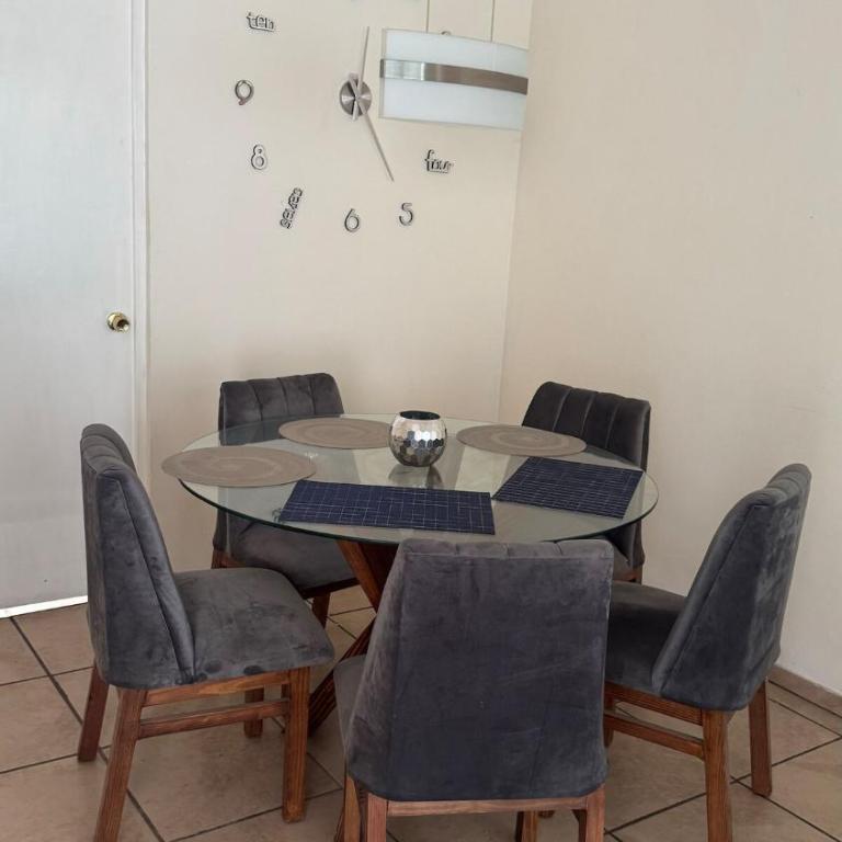 Casa en coto privado cerca de de la central nueva - Casa de 3 dormitorios - 3