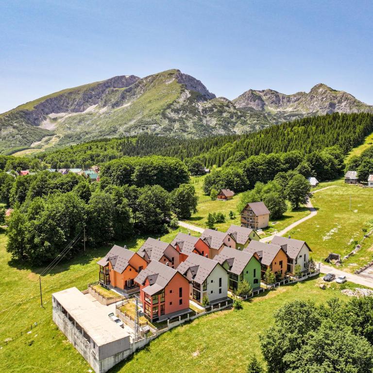 Durmitor Mountain View House Žabljak - Three-Bedroom House - 1