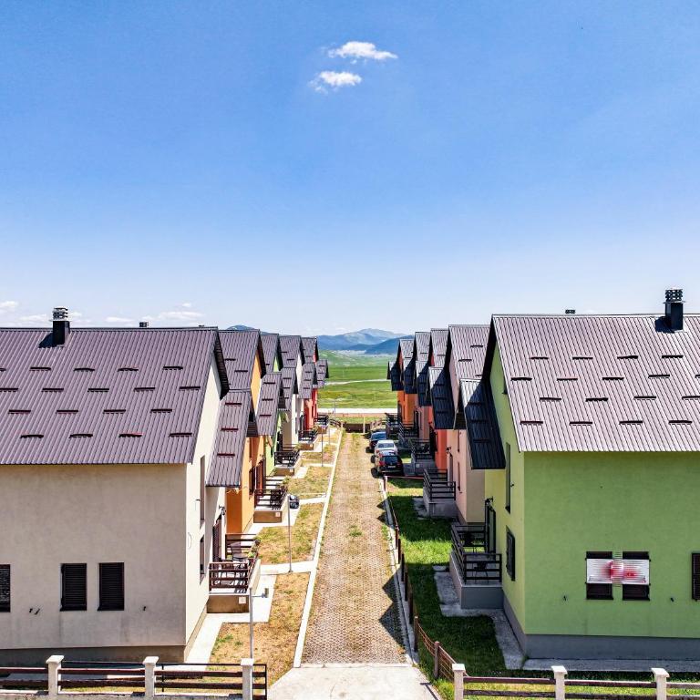 Durmitor Mountain View House Žabljak - Three-Bedroom House - 18