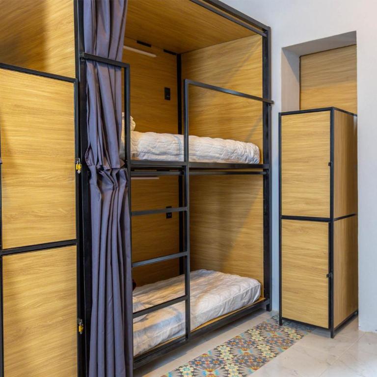 Hostal CASA MX bellas artes - Cama en habitación compartida mixta de 10 camas - 2