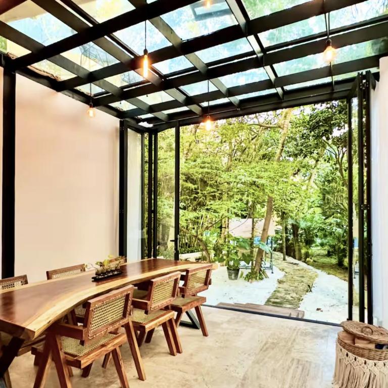 GLASS JUNGLE VILLA with amazing green views -10 min DT - Casa de 3 dormitorios - 11