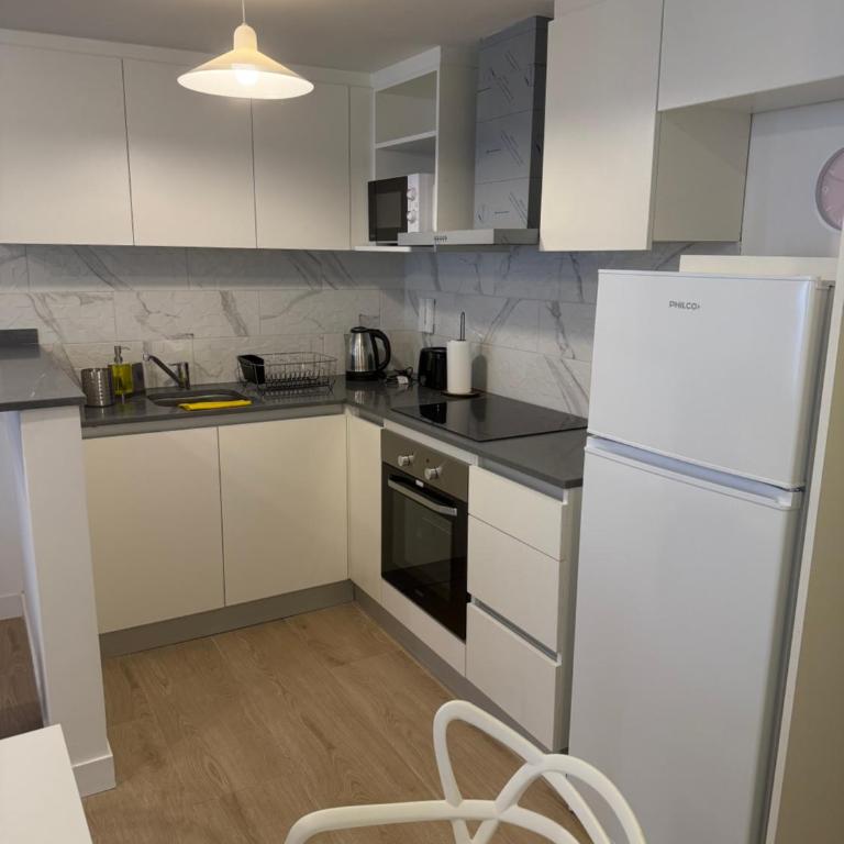 Depto Premium entero con pileta uso común Capac 5 personas - Apartamento de 1 dormitorio - 24