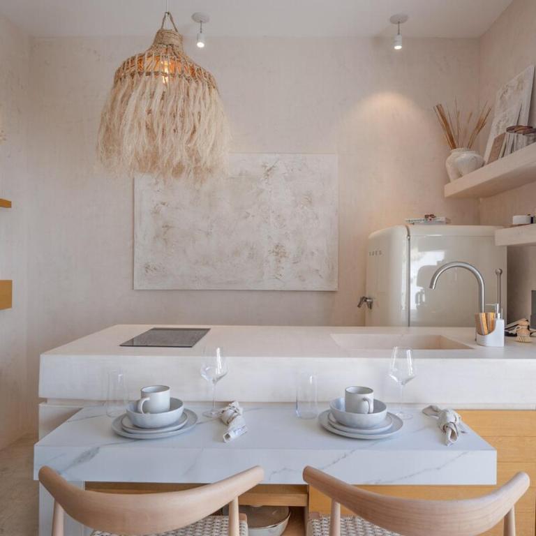 New H Studio with free access to Akna Beach Club - One-Bedroom Apartment with Pool View - 34