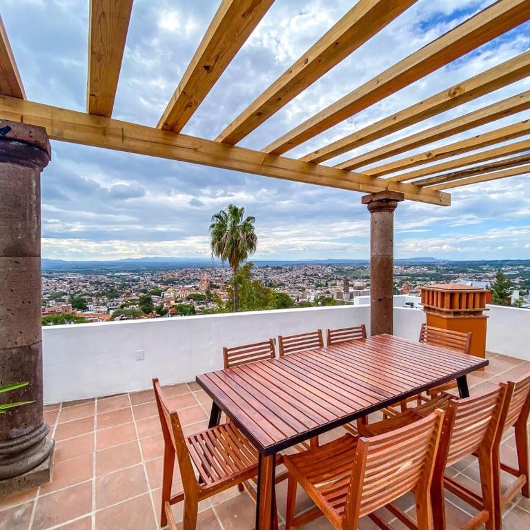 LUXO Casa en San Miguel de Allende Centro con Vistas Panorámicas - Casa de 5 dormitorios - 11