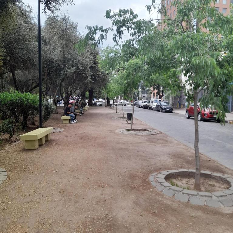Bello departamento en Santiago Centro frente al parque Los Reyes - One-Bedroom Apartment - 13