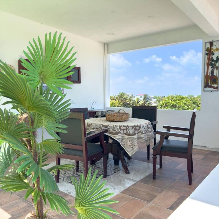 Suites paty de Suites Rocio - Two-Bedroom Apartment - 7