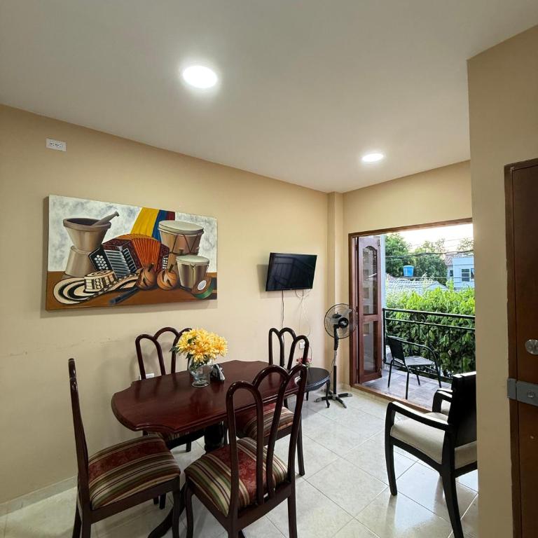 Apartamento CRISALF - Two-Bedroom Apartment - 16
