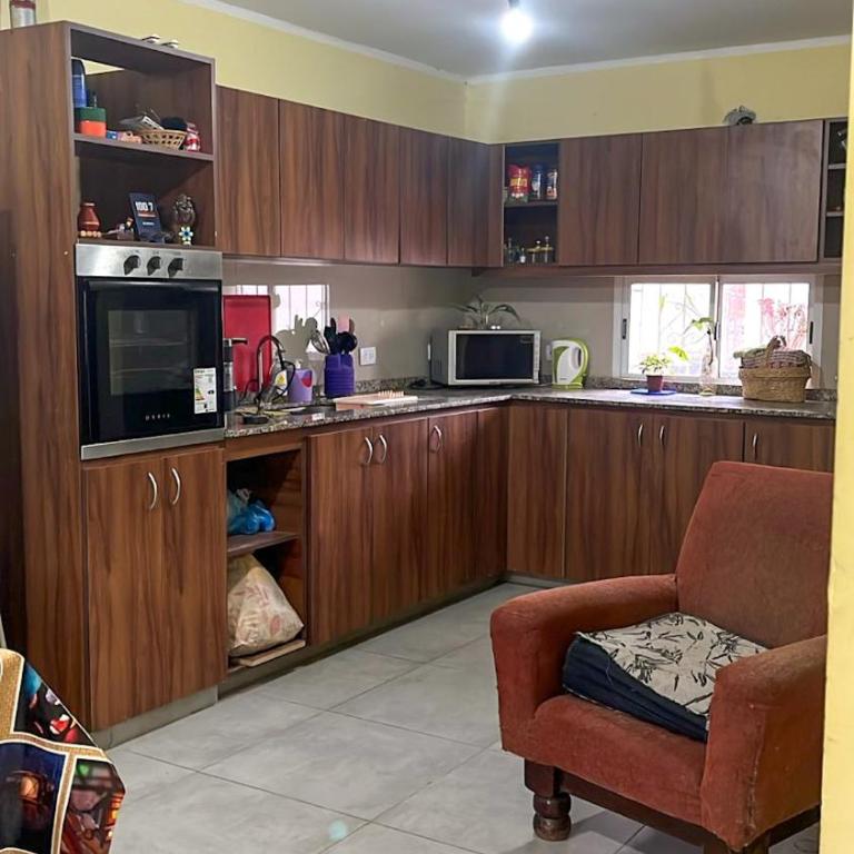Casita cómoda y de confianza - Habitación Triple con baño compartido - 1
