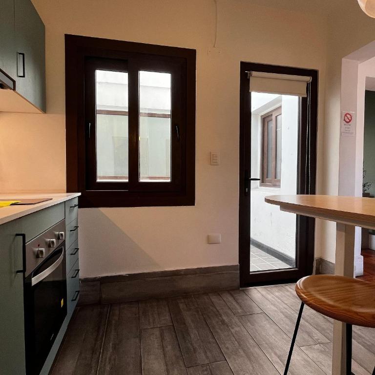 Living Vaisse - Estudio con balcón - 48