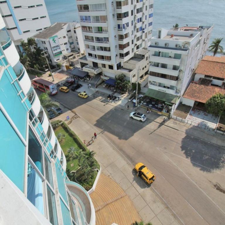 Alojamiento en Torres del Lago - Three-Bedroom Apartment with View - 20