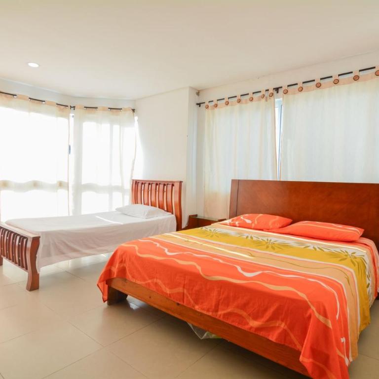 Alojamiento en Torres del Lago - Three-Bedroom Apartment with View - 25