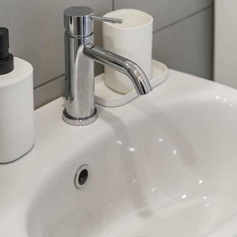 Elegant Apartment in the Heart of Florence - Appartamento con 1 Camera da Letto e Balcone - 11