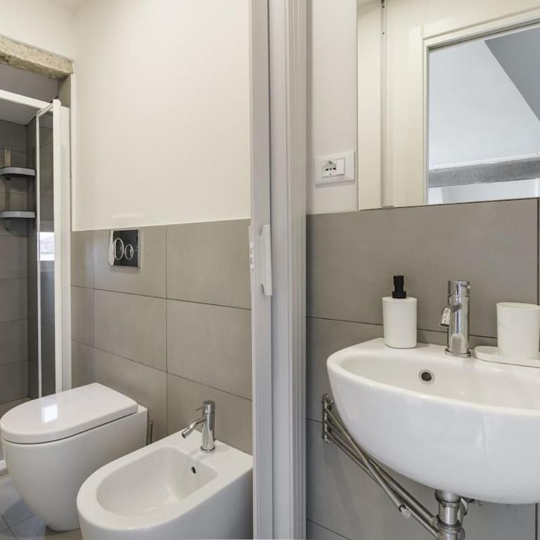 Elegant Apartment in the Heart of Florence - Appartamento con 1 Camera da Letto e Balcone - 7