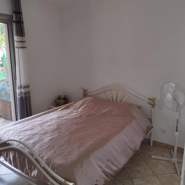 Maison Villa d'exception meublée piscine privée & cheminée a 2min plage et commerces - Villa - 19