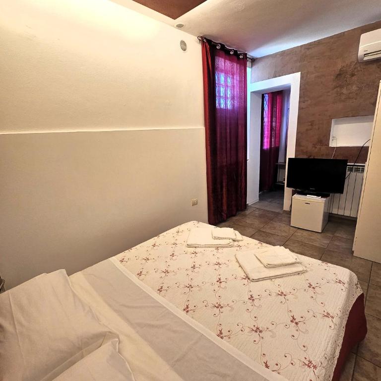 Affittacamere Casa Brajan - Camera Matrimoniale con Bagno Privato - 6