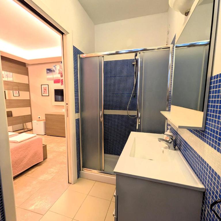 Affittacamere Casa Brajan - Camera Matrimoniale con Bagno Privato - 22
