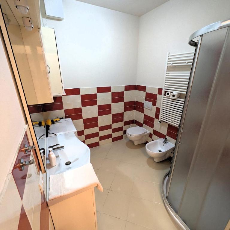 Affittacamere Casa Brajan - Camera Matrimoniale con Bagno Privato - 31