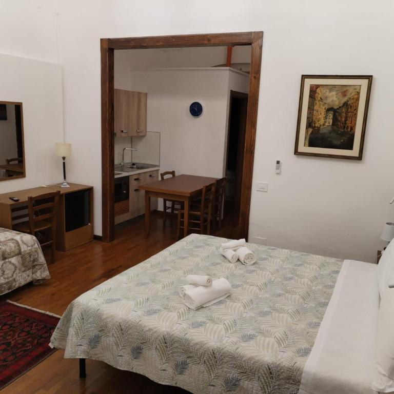 PALAZZO FULGHER - Camera Familiare con Bagno Privato - 3
