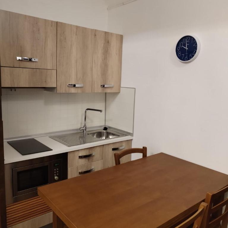 PALAZZO FULGHER - Camera Familiare con Bagno Privato - 5