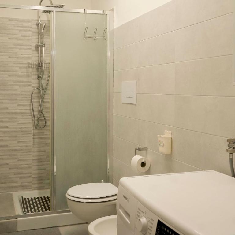 De Rosa Home Appartamento 4 posti letto, vicino al centro e al mare, con terrazza, aria condizionata, parcheggio privato e wifi - One-Bedroom Apartment - 12