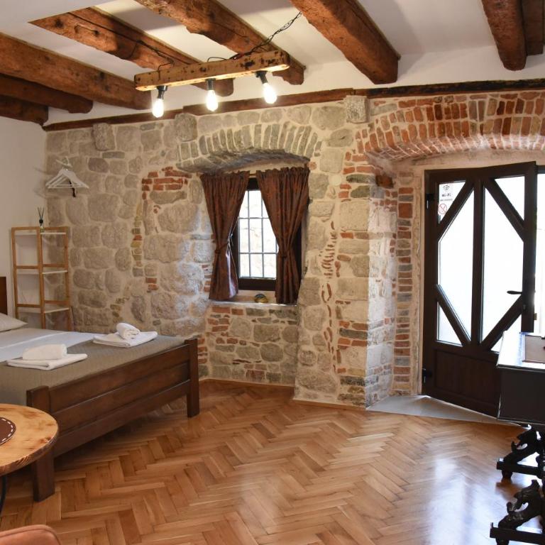Regina di Dobrota - Studio - 14