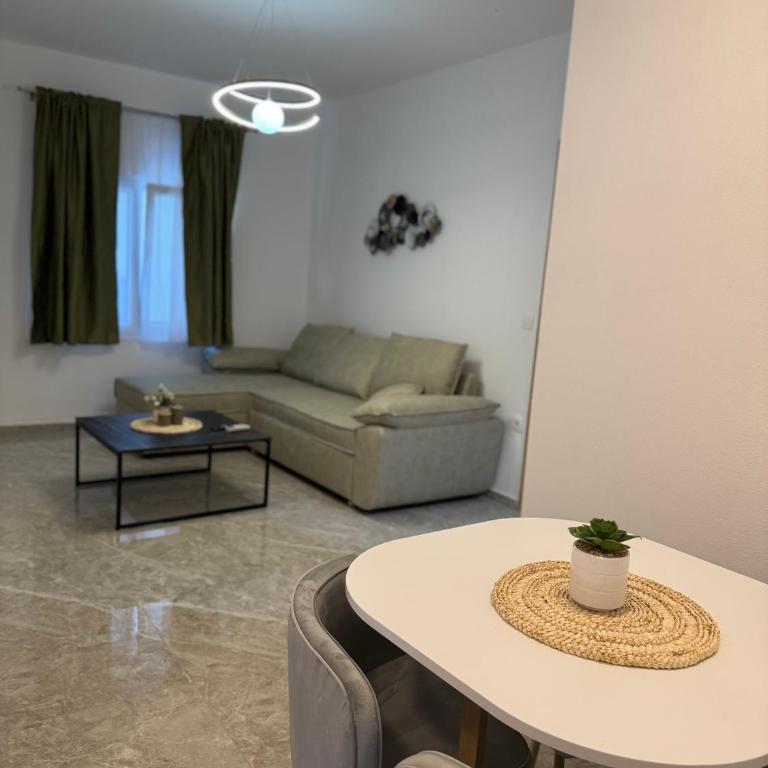 S APARTMENTS - Apartment - 2