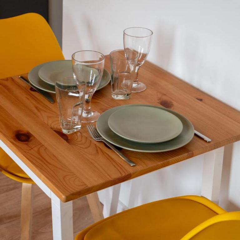 Studio calme avec parking, proche métro - Appartement - 24