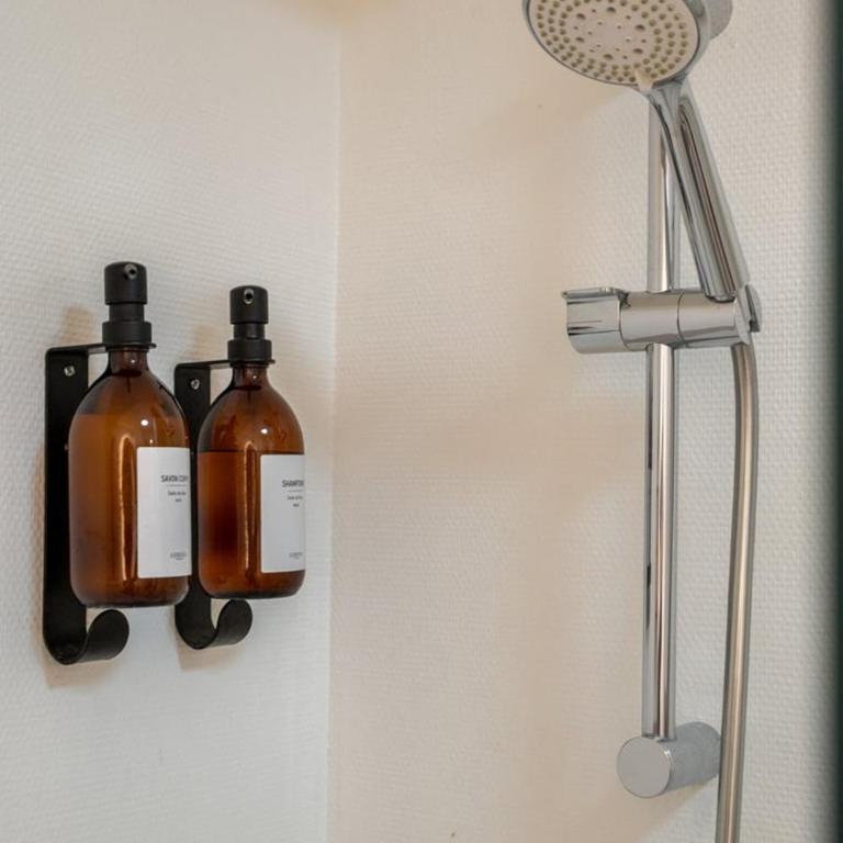 Studio calme avec parking, proche métro - Appartement - 19