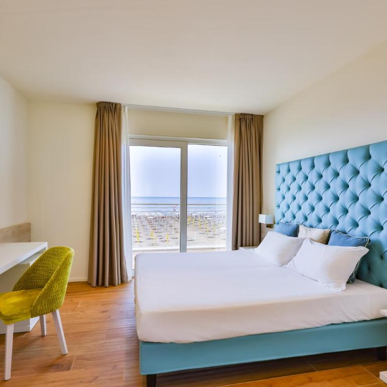 Hotel Ariston - Camera Deluxe Matrimoniale o Doppia con Letti Singoli con Vista Mare Laterale - 7