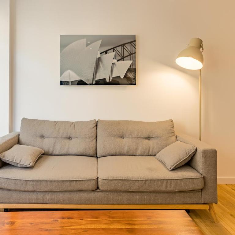 ALMA F2 hypercentre 1min cathédrale saint Pierre 3 min Tram Charme ancien & confort moderne Netflix - One-Bedroom Apartment - 10